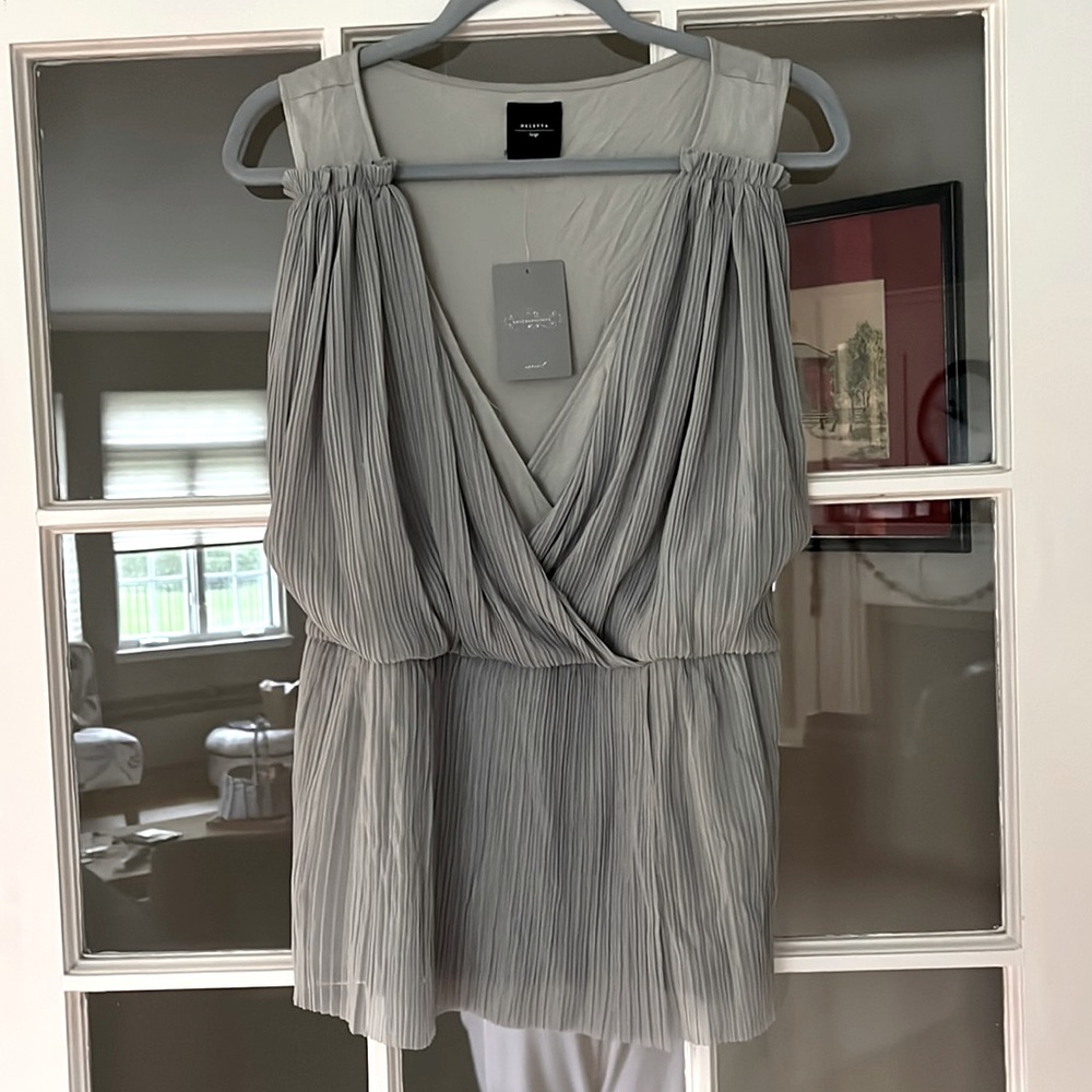 Anthropologie top size large